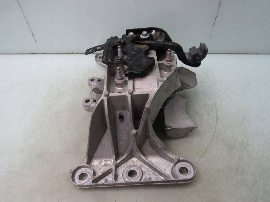 CX-60 2.5 e-SKYACTIV 23R SUPORT SALT MONTARE CUTIE DE VITEZE KR9P39381 Product image