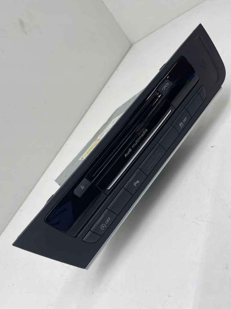 Modul cititor AUDI A6 A7 C7, unitate multimedia, NAVI MMI NAVIGATION, LEGAL Product image