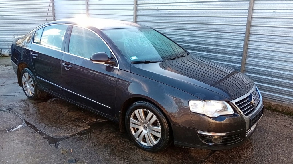 Volan cu trei spițe + airbag VW PASSAT B6 05-09 Product image