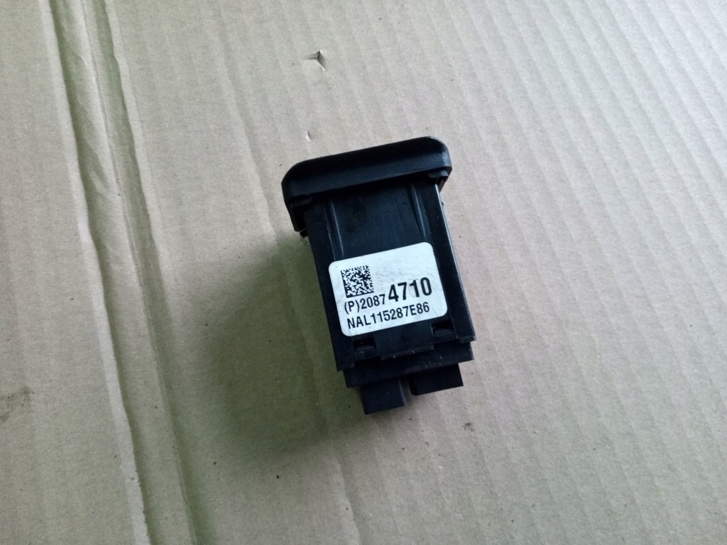 PRISE PORT INTRARE AUX OPEL MOKKA 12-17R. Product image