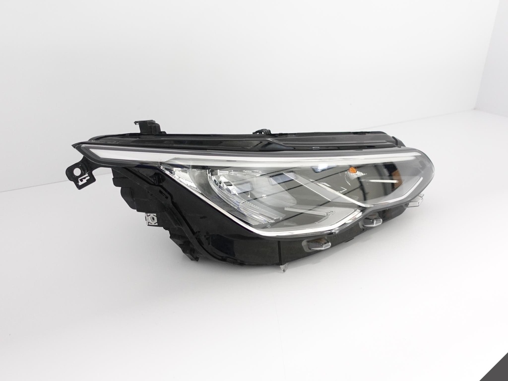 VW GOLF 8 VIII 5H1 19- LAMPĂ LED DREAPTA EUROPA Product image