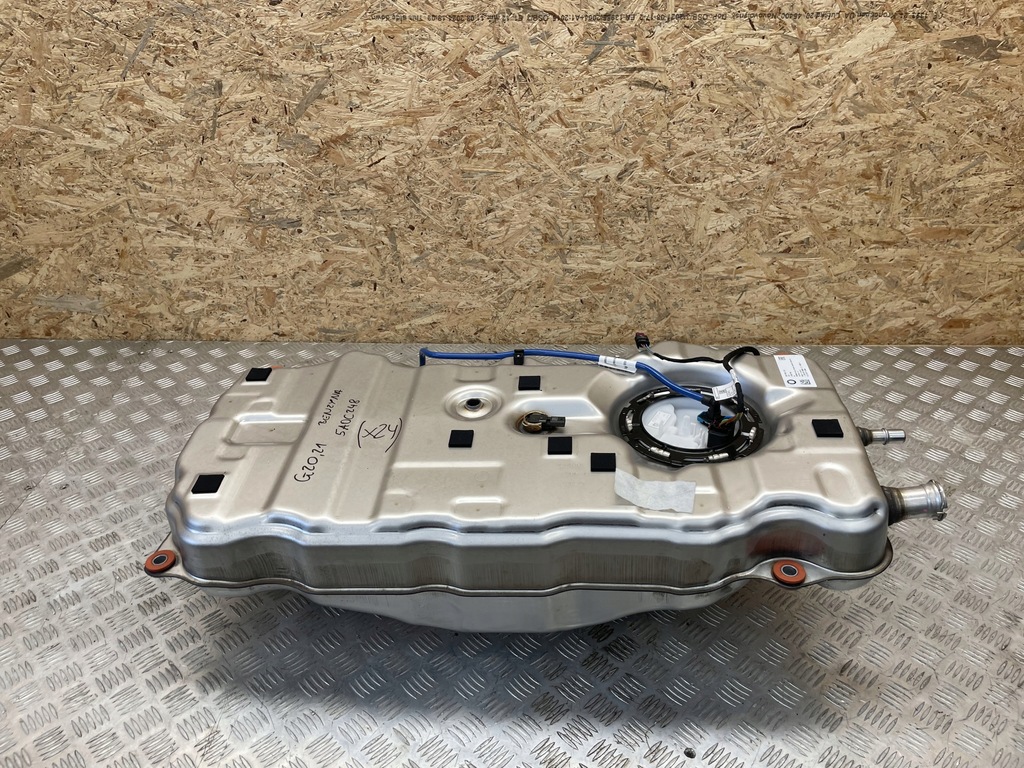 BMW G20 G21 REZERVOR DE CARBURANT POMPA BENZINA 5A0C248 Product image