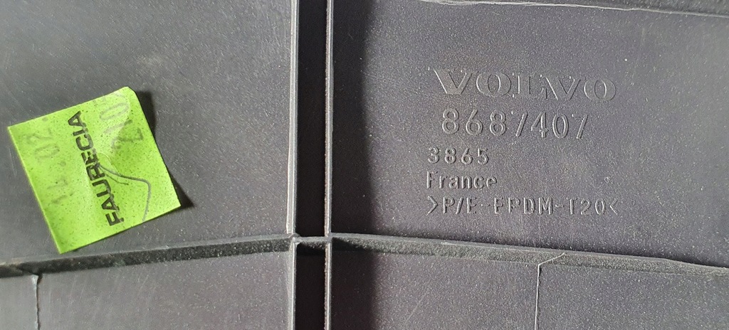 COTIERA CENTRAL TUNEL VOLVO C70 II CONVERTIBILE Product image