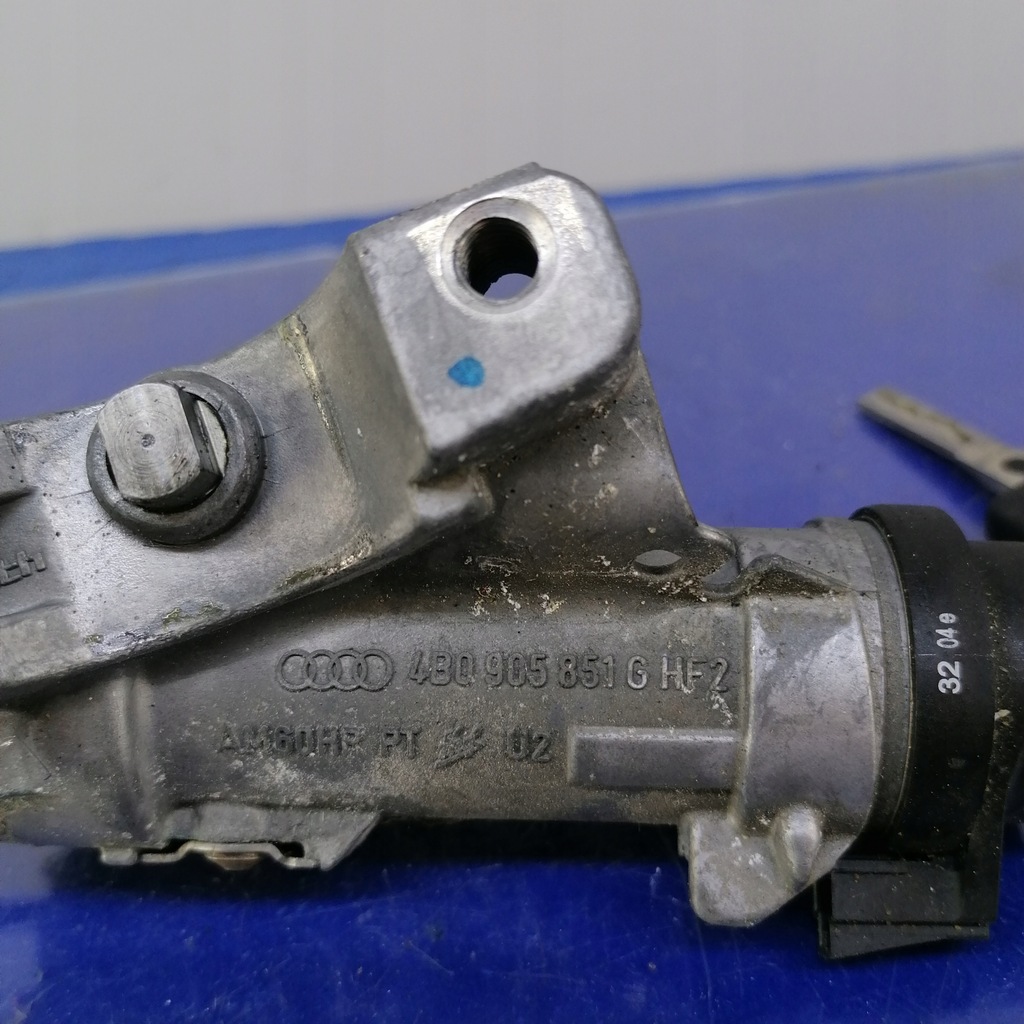PASSAT B5 FL PENTRU Aprindere CU CHEIE 4B0905851G Product image