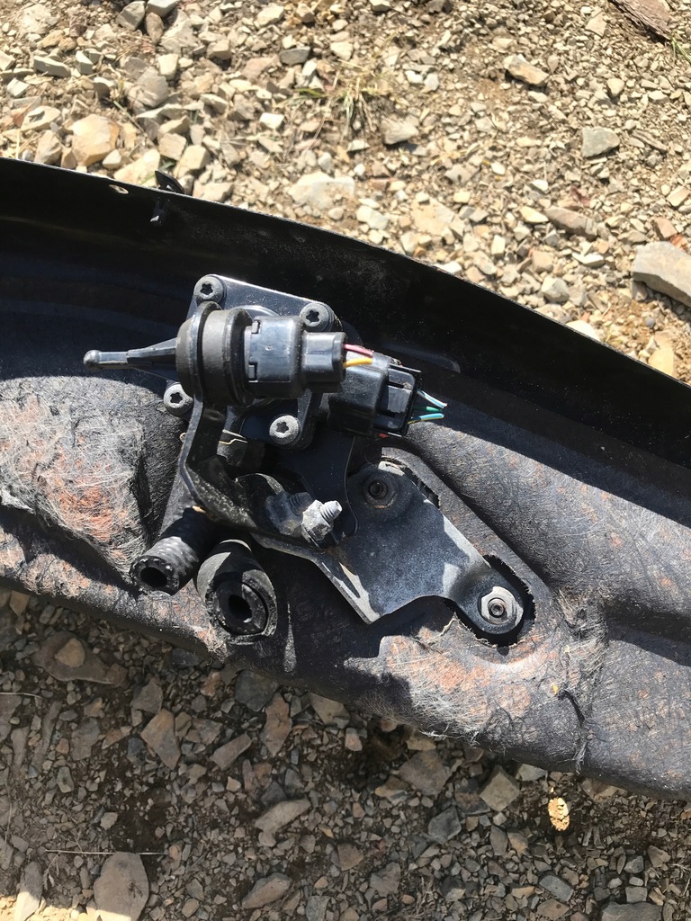 GEAM METAL MAZDA 6 GG RF7J-182B5 Product image