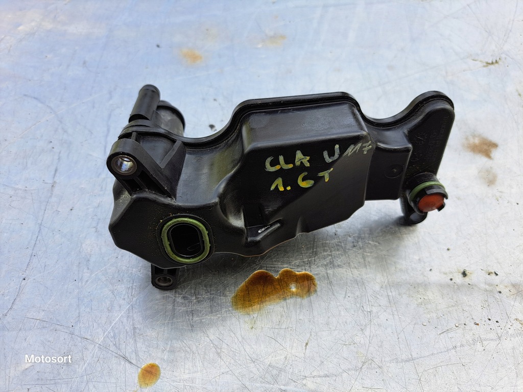 POMPA ULEI MERCEDES W176 1.6 CGI A2700104203 Product image