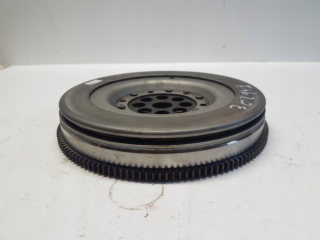 BMW 2 F45 F46 220i Volanta 8655640 Product image