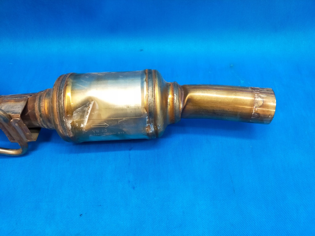 SKODA KAMIQ 2023 R 1.5 TSI 110KW CONECTOR TEAV CATALITIC 2Q0131701AL Product image
