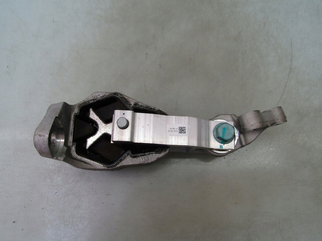 X-TRAIL IV T33 1.5 24R PERNĂ DE SUSPENSIE SUPORT CULISĂ MOTOR Product image