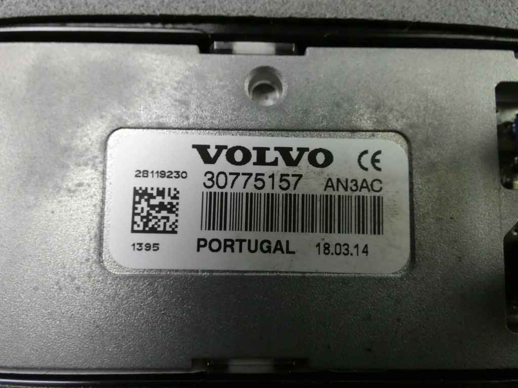 Volvo V40 II ANTENA DE ACOPERIU AERILE RADIO FIN Product image