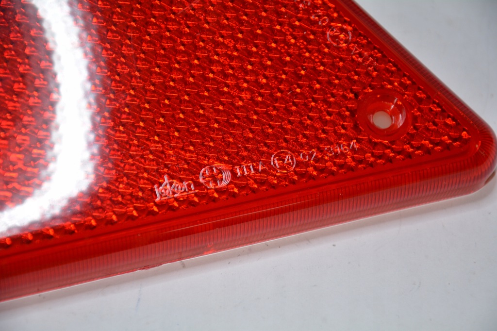 Triunghi reflectorizant 140/082 Product image