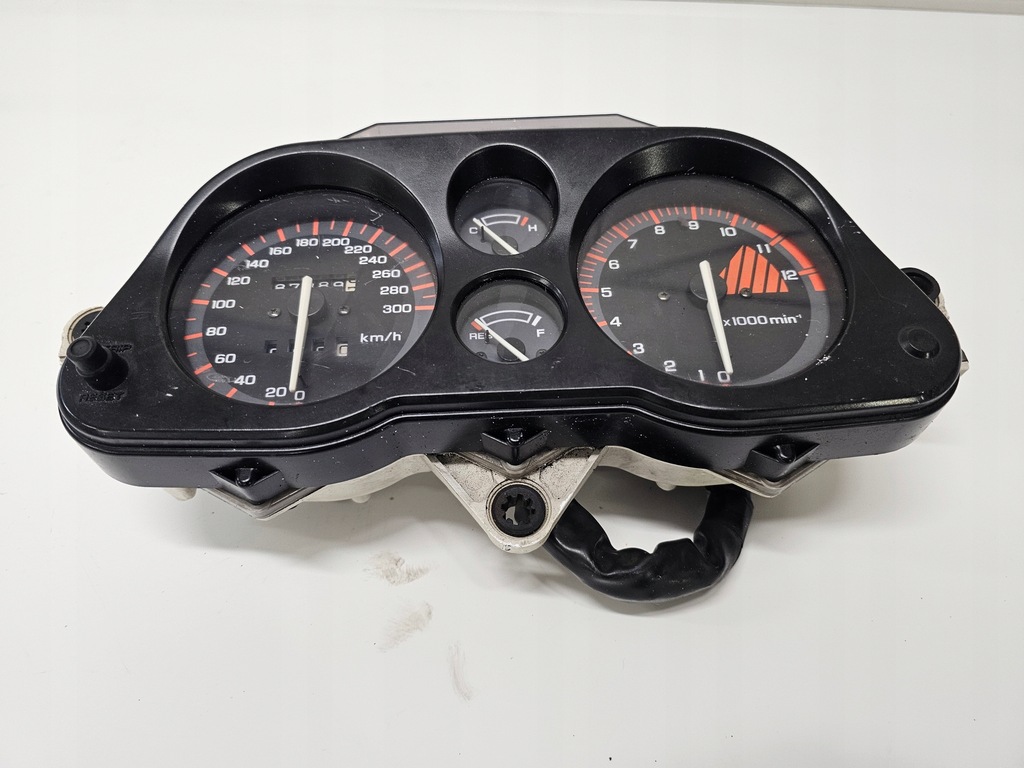 Honda Cbr 1000 SC 21 ceasuri contra ceas Product image