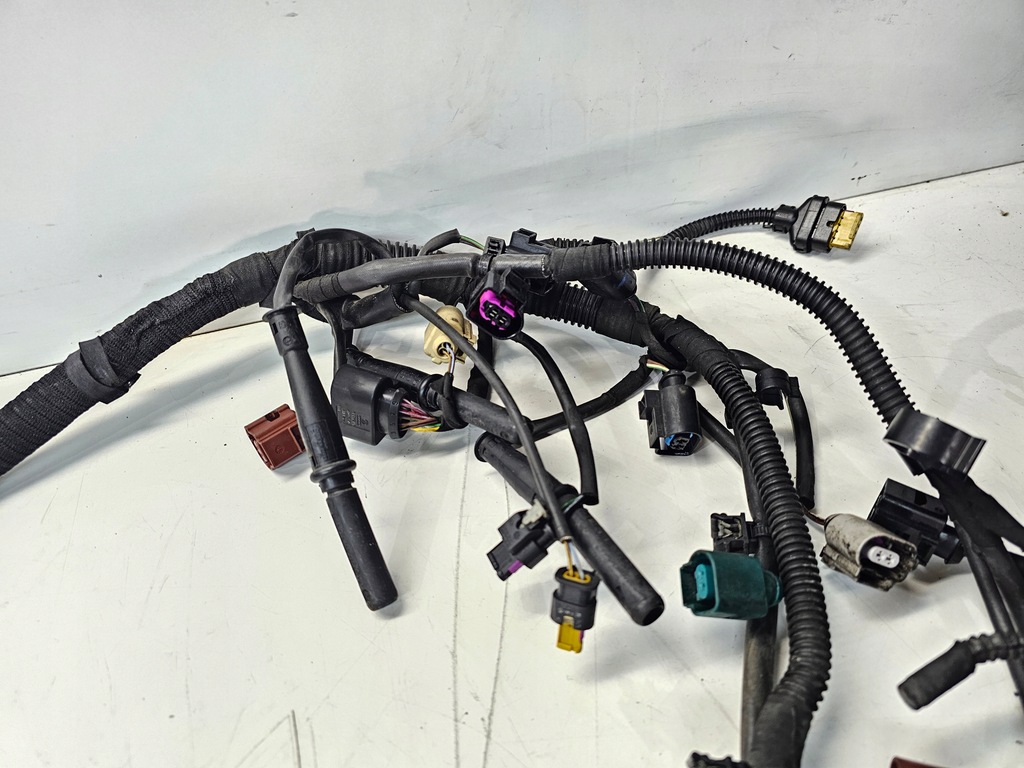 CABLA MOTOR AUDI Q5 8R LIFT 3.0 TDI CTBA 8K1971074D Product image