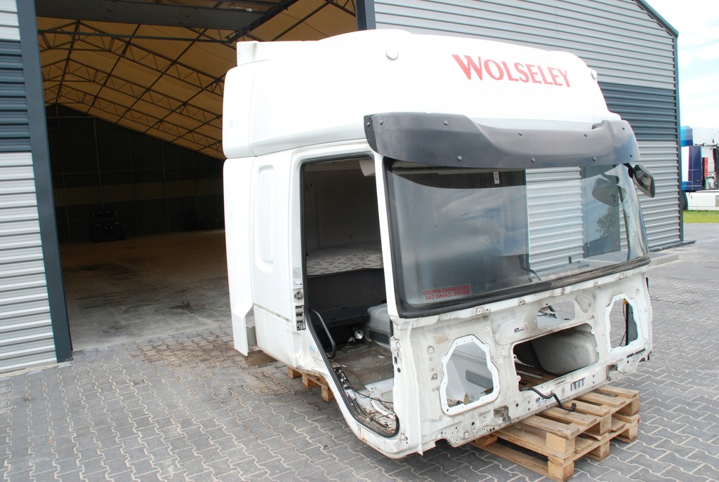 CAB DAF CF EURO 6 SSC HIGH Product image