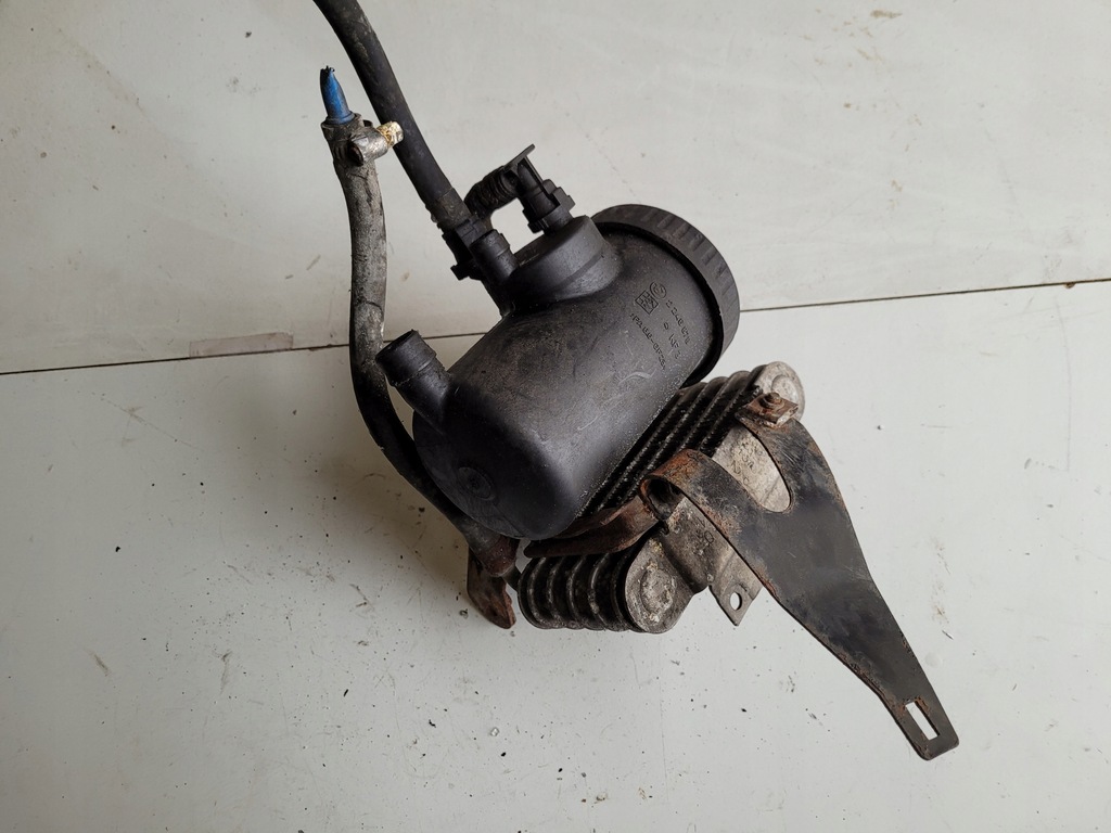 BMW E46 2.0 136KM FILTRU RĂCITOR DE CARBURANT 2247411 POMPA SECUNDARA Product image