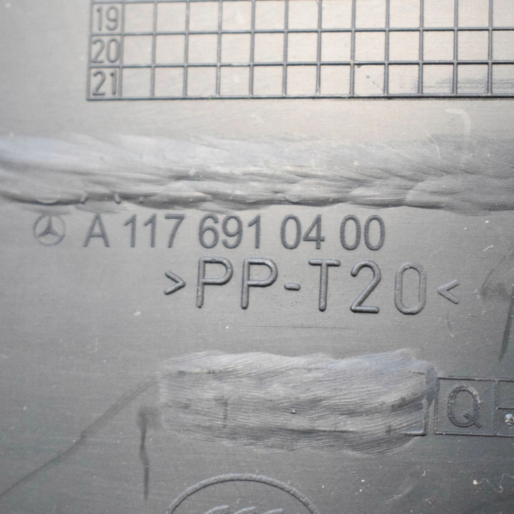 Mercedes-Benz CLA C117 X117 W117 2018 Coperta laterală dreaptă Post / B Product image