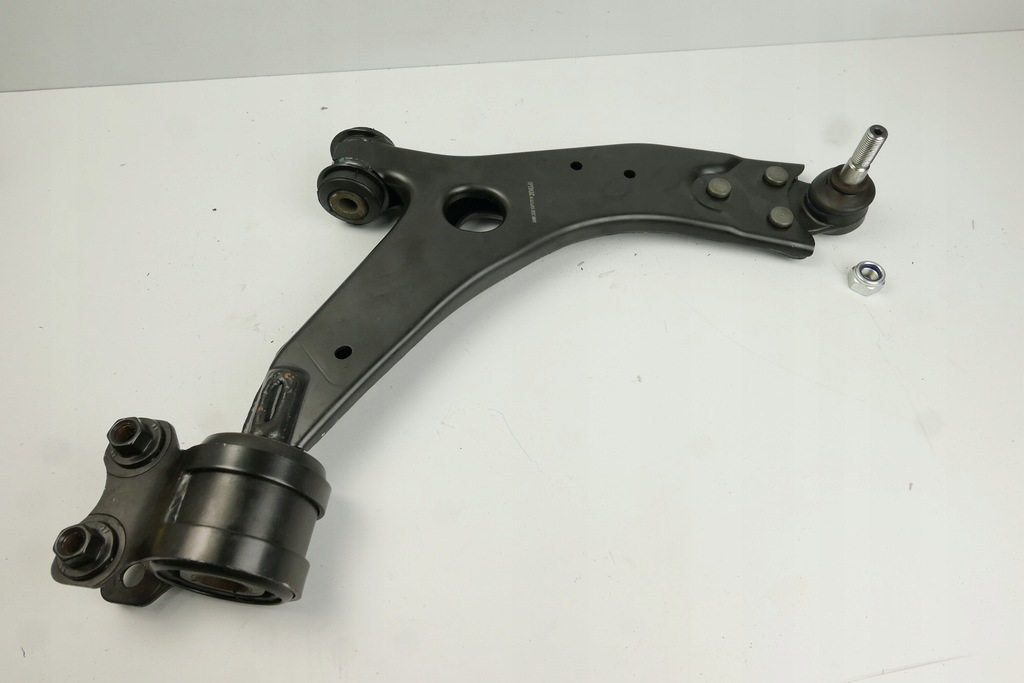 Front Swing Ampt Volvo C30 C70 S40 V50 15mm 30714127 31277465 Optimal Product image