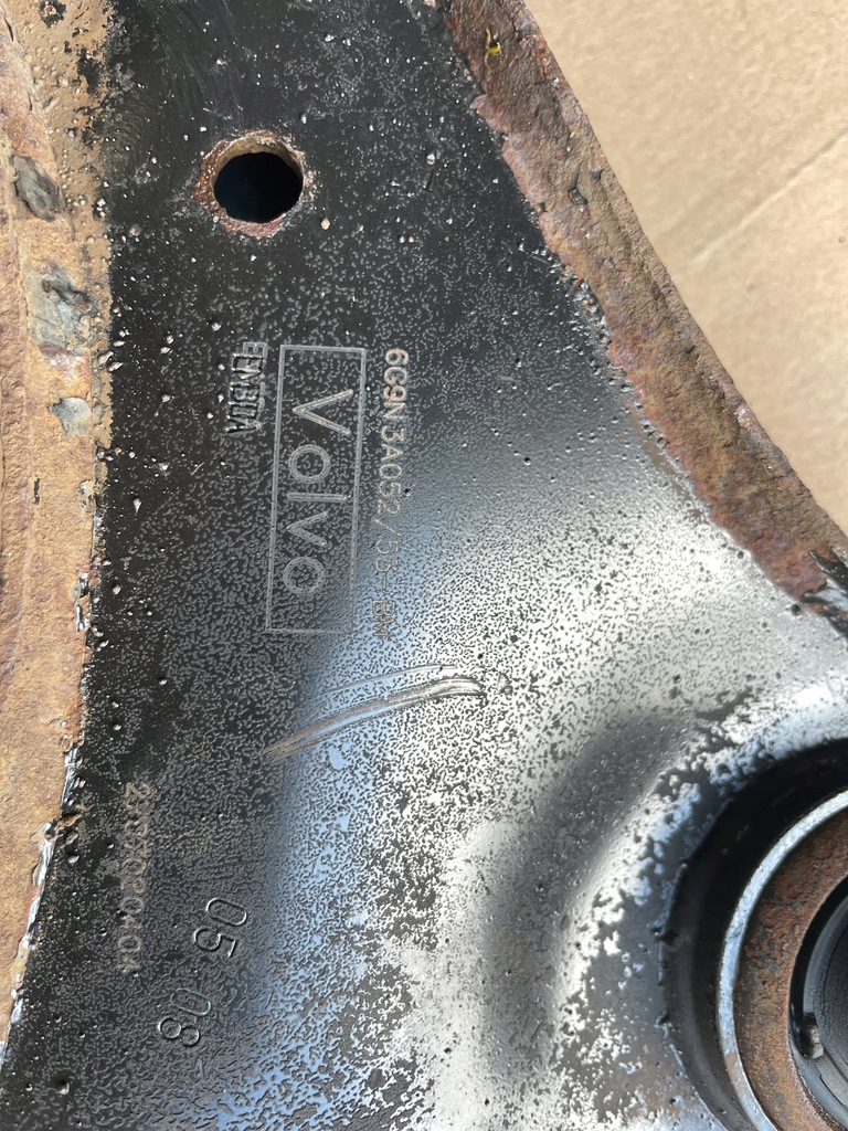Brat transversal dreapta fata, frumos VOLVO V70 III Product image