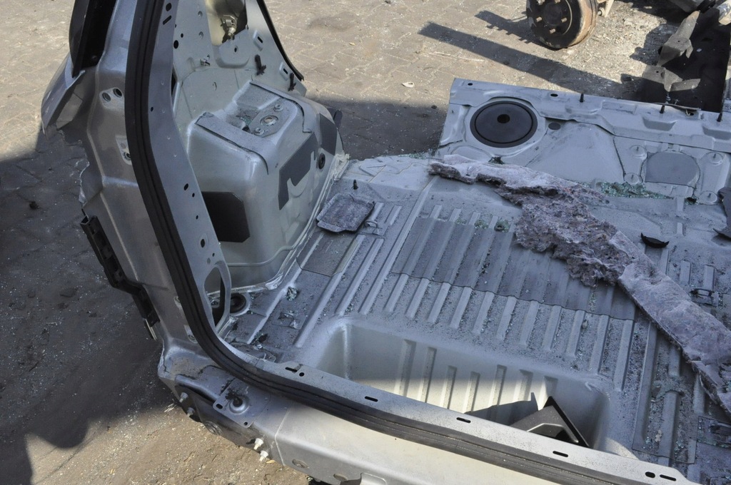 FORD ECOSPORT ASS CUREA SPATE APARATOR BAI SPATE DREAPTA STÂNGA CITIȚI DESCRIEREA!! Product image