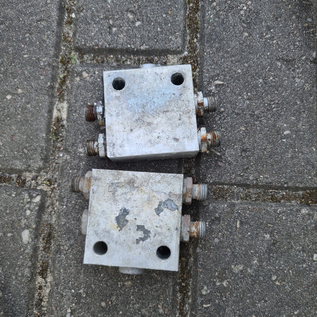 Furtun cu cablu Tub de ridicare a cabinei Iveco Stralis Product image