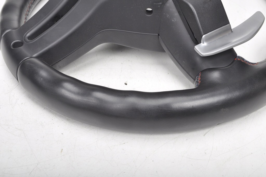 VOLANT PIELE BMW M3 F80 PACHET M PADELE Product image