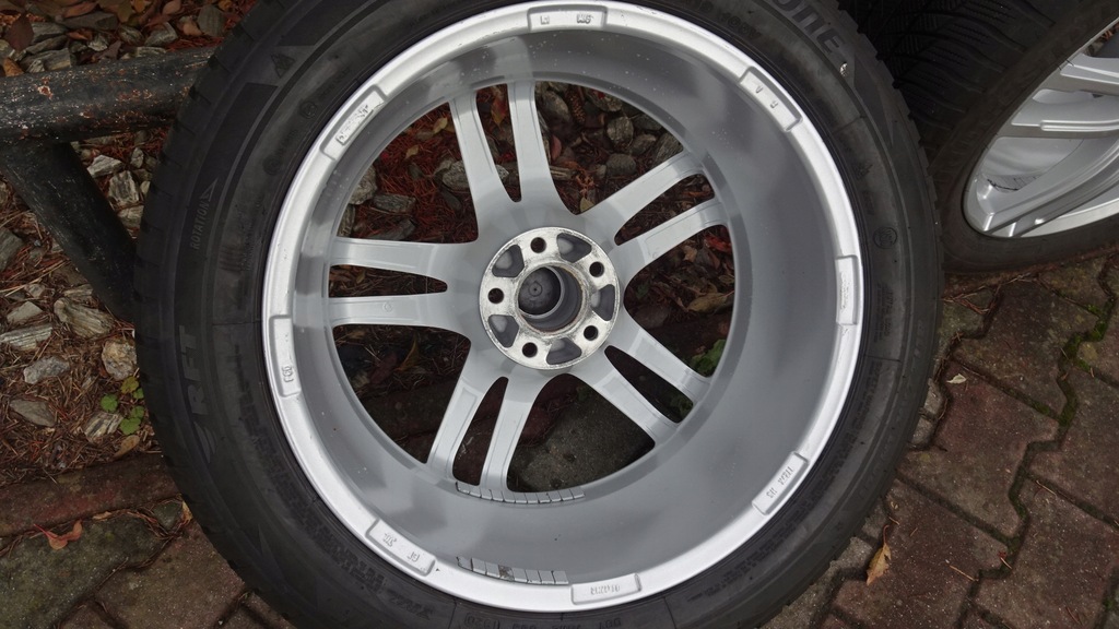 Roți de iarnă 19'' 5x112 Audi Q3 VW T-Roc Mercedes GLK GLC ET30 TPMS Product image