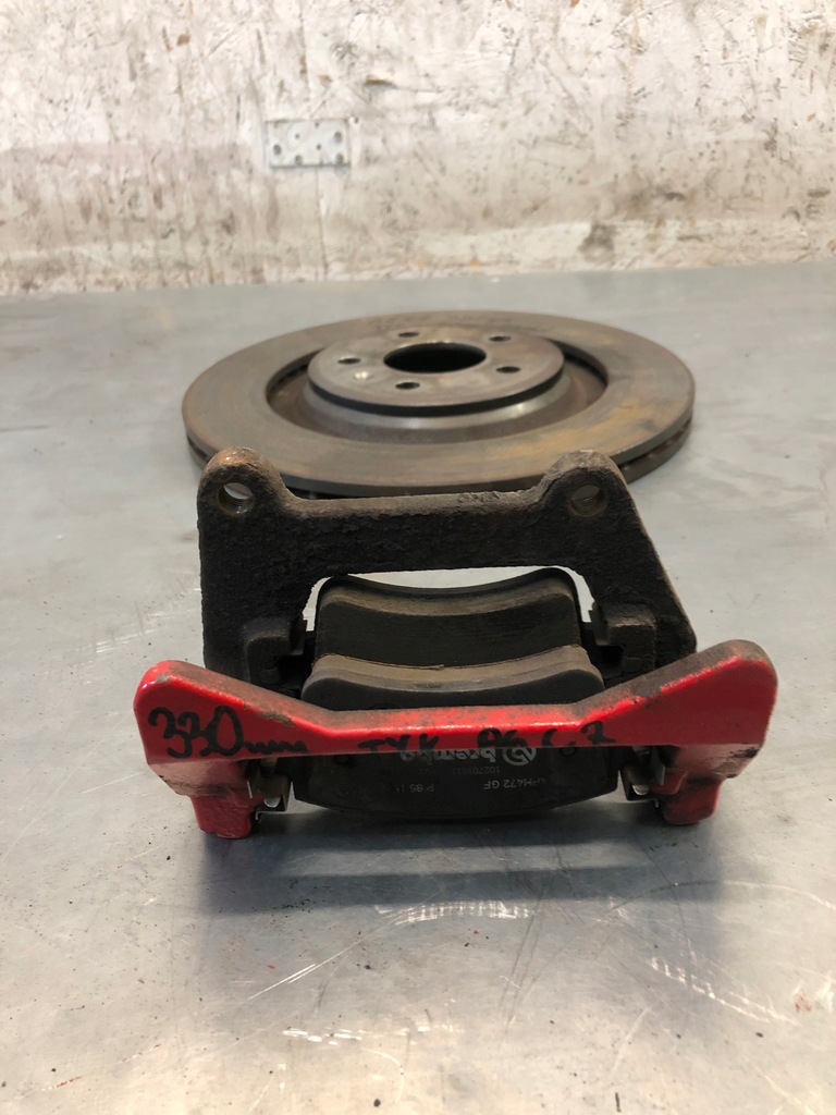 Frâne din spate Audi A6 C7 Clemps Brembo Discuri 330mm Blocuri originale Product image