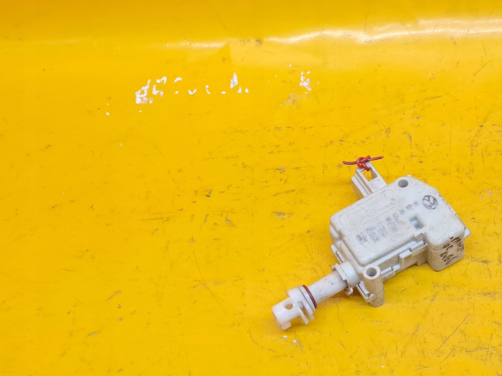 ACTIONATOR CLAPETA BENZINA VW PASSAT B5 FL 3B0959782 Product image