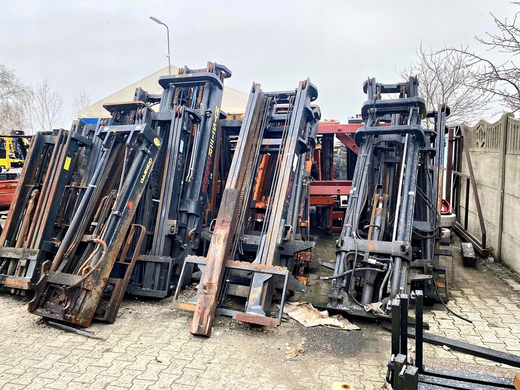 stivuitor cu catarg pentru încărcător tractor TUR Product image