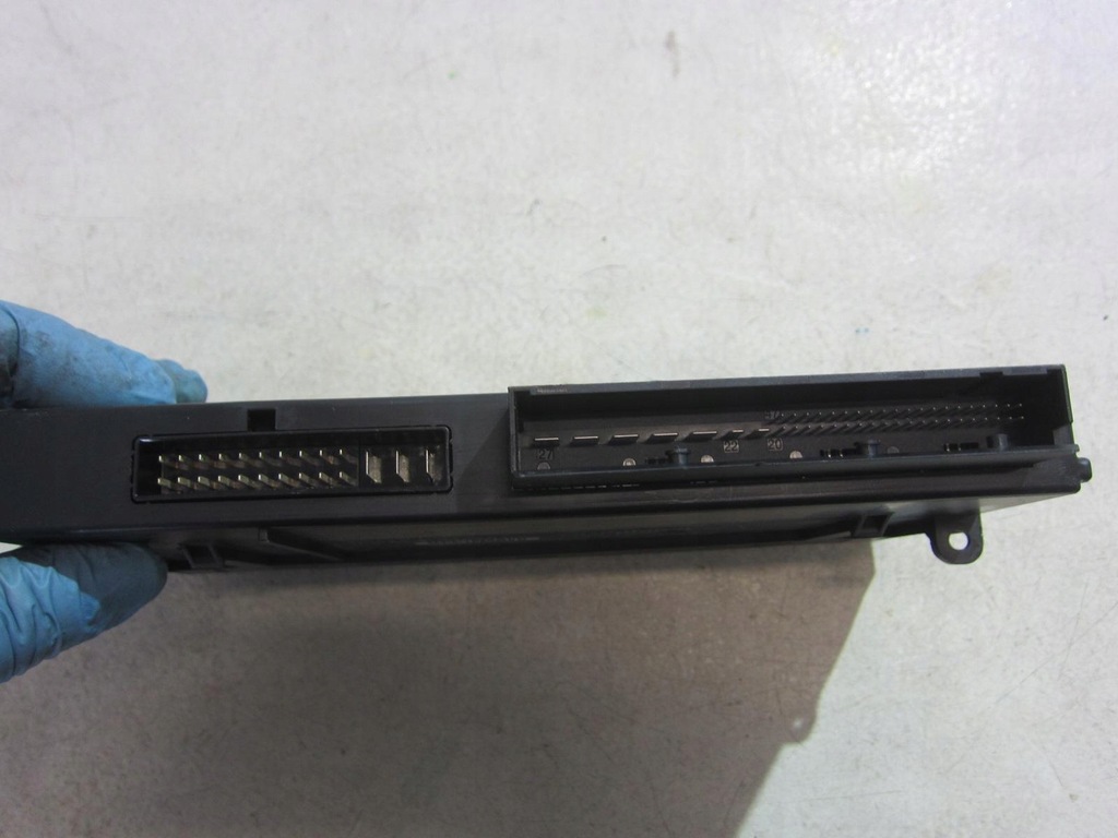 BMW F12 F06 F10 MODUL CONFORT 61359267460 Product image