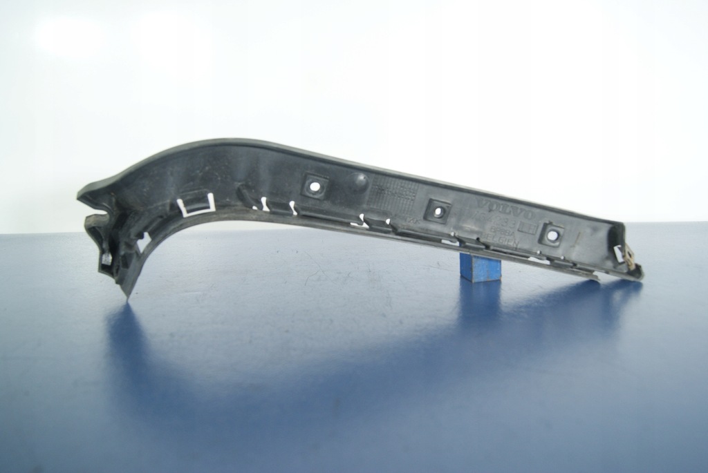 VOLVO V50 BARA DE BARA SLIS SPATE STANGA 30764233 Product image