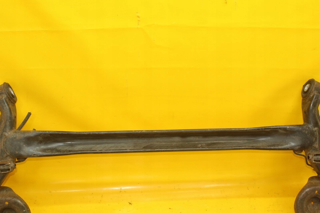 Hyundai i20 KIA 5D Axa spate Product image