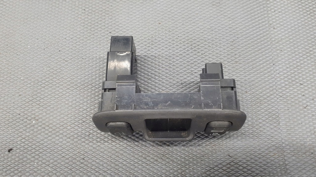 777197 panou comutator toyota yaris p198R Product image