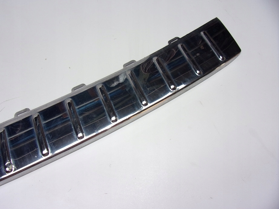 Bara Spate Bandă Cromată 7P6807787A Touareg 7P6 Product image
