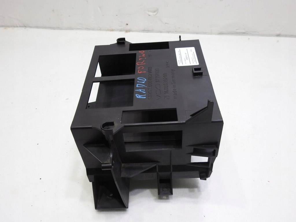 BUZUUNAR PENTRU RADIO SMART FORTWO I 0001162V013 Product image