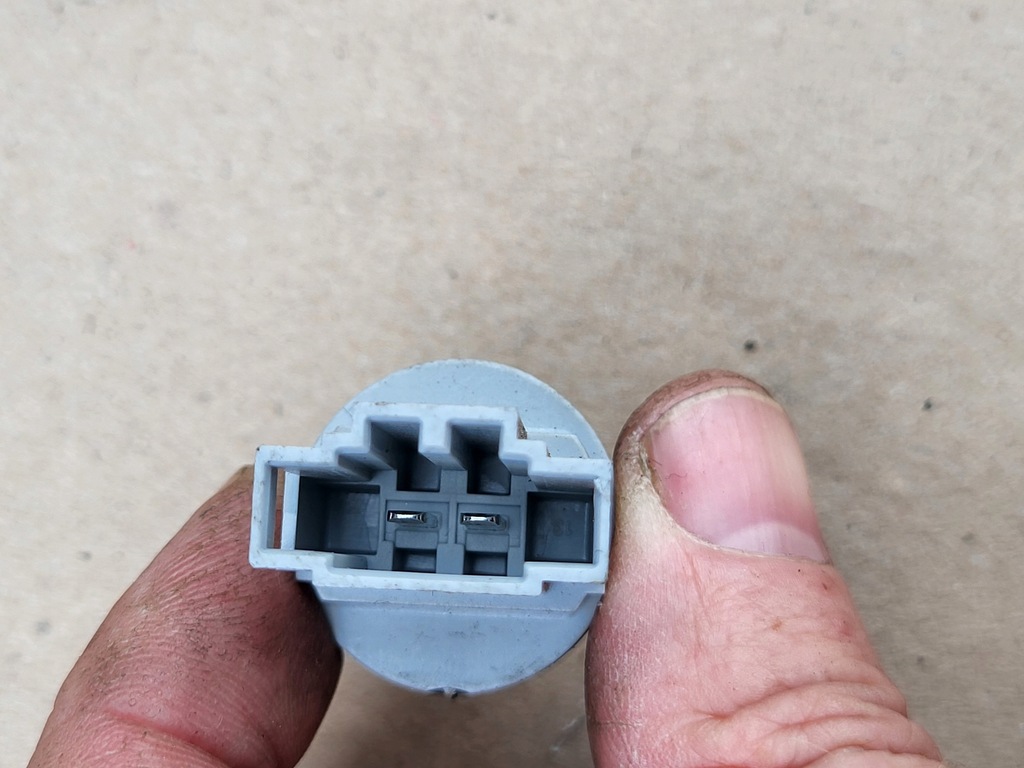 INCALZIRE SENSOR TEMPERATURA AER VW TOUAREG 7L AUDI SEAT SKODA OE EU Product image