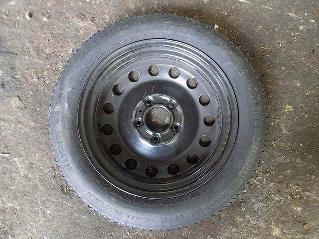 BMW 7 IV E65 735i 03 ROATA DE rezerve CUREAREA ROATA R16 Product image