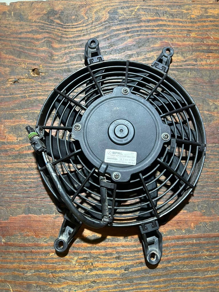 burn ventilator ventilatorul radiatorului can-am renegade outlander Product image