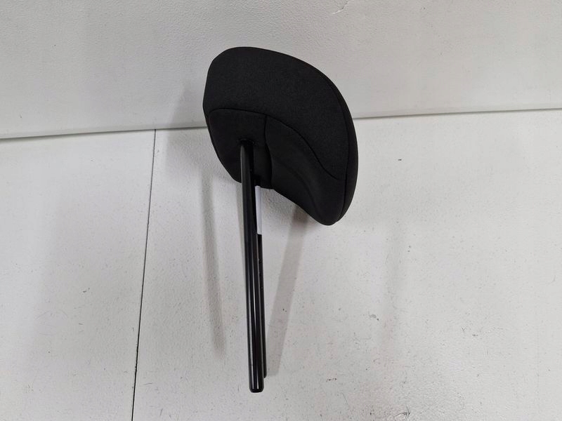Renault Captur și 1 tetieră spate stânga = dreapta Product image