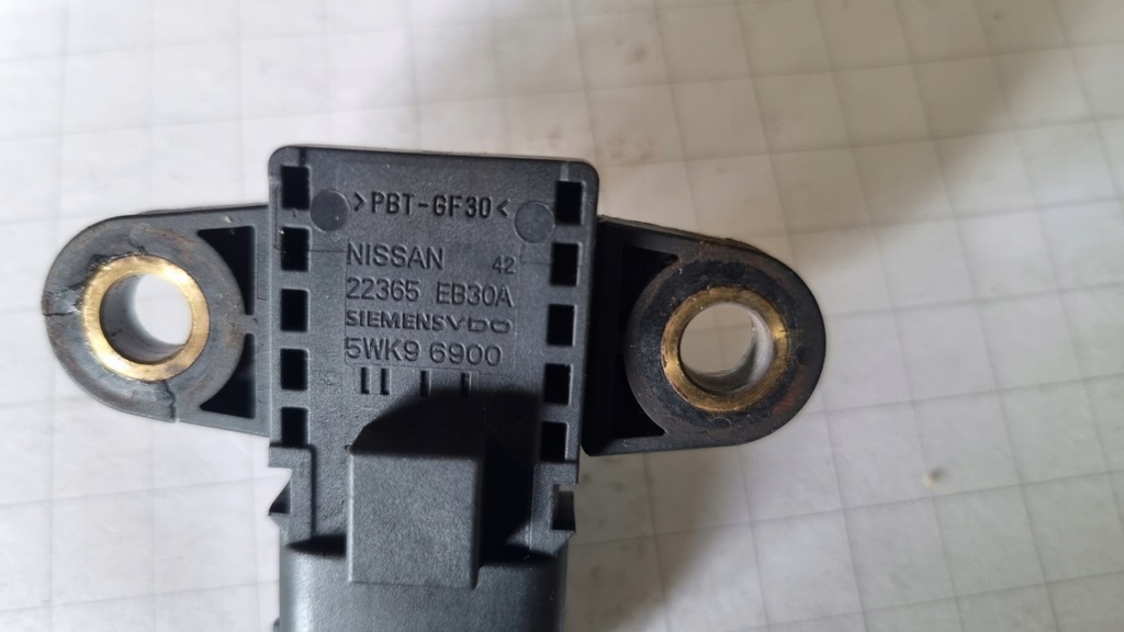 Nissan Navara D40 Pathfinder R51 2.5 Senzor de presiune 22365 EB30A Product image