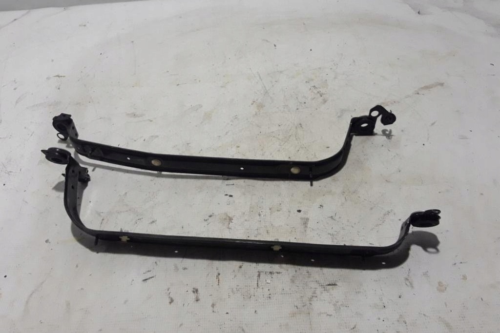 Fixarea rezervorului de combustibil Volvo 31452890 2.0L benzină 2020 Product image