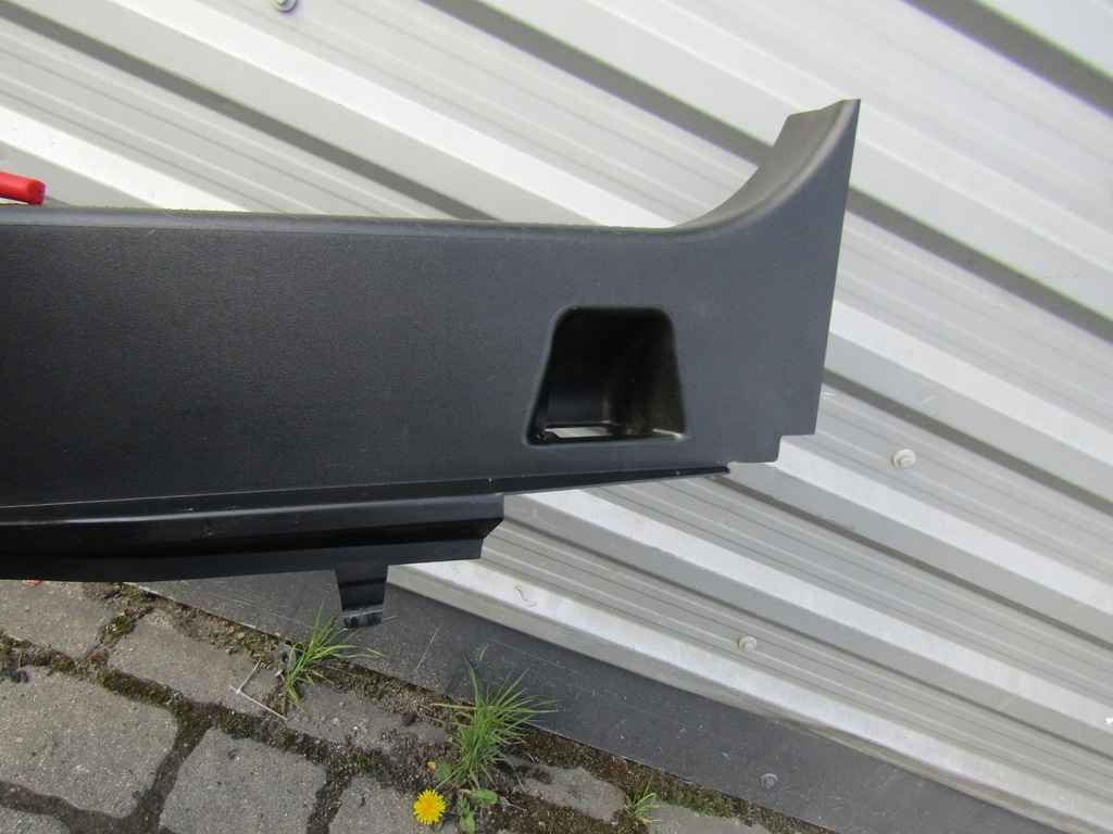 2 MERCEDES W202 COMBI CAPACĂ PORGAI SPATE ÎN PORGAI Product image