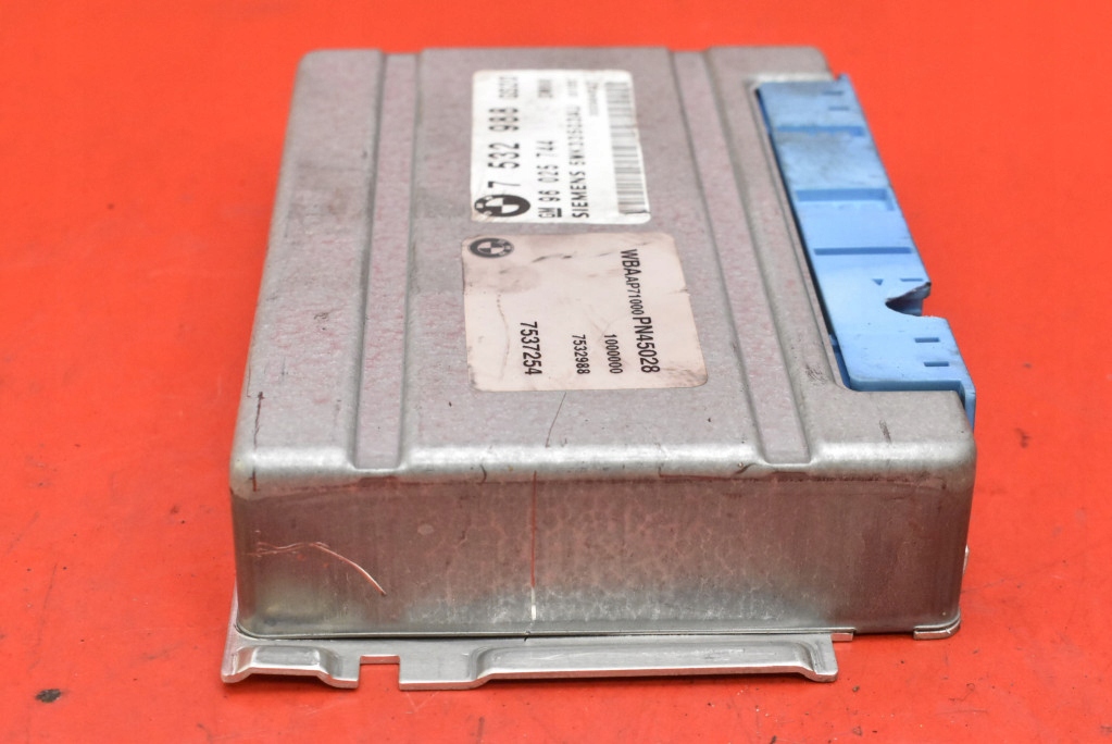 Șofer piept 7532988 96025744 5WK33503AU BMW E46 2.0 D 150 km 01-06 Product image