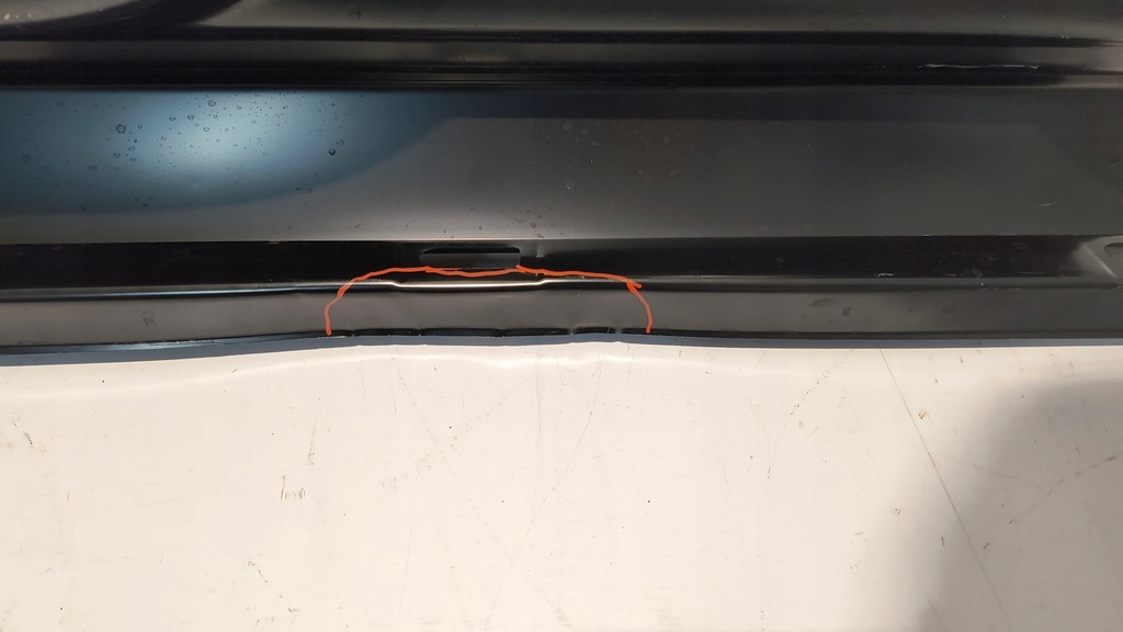 Pragul de catenă dreaptă Citroen C4 Picasso II 13- Product image