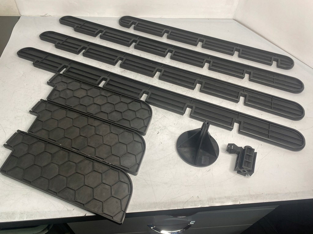 SET compartimentari portbagaj BMW E61 7116739 Product image