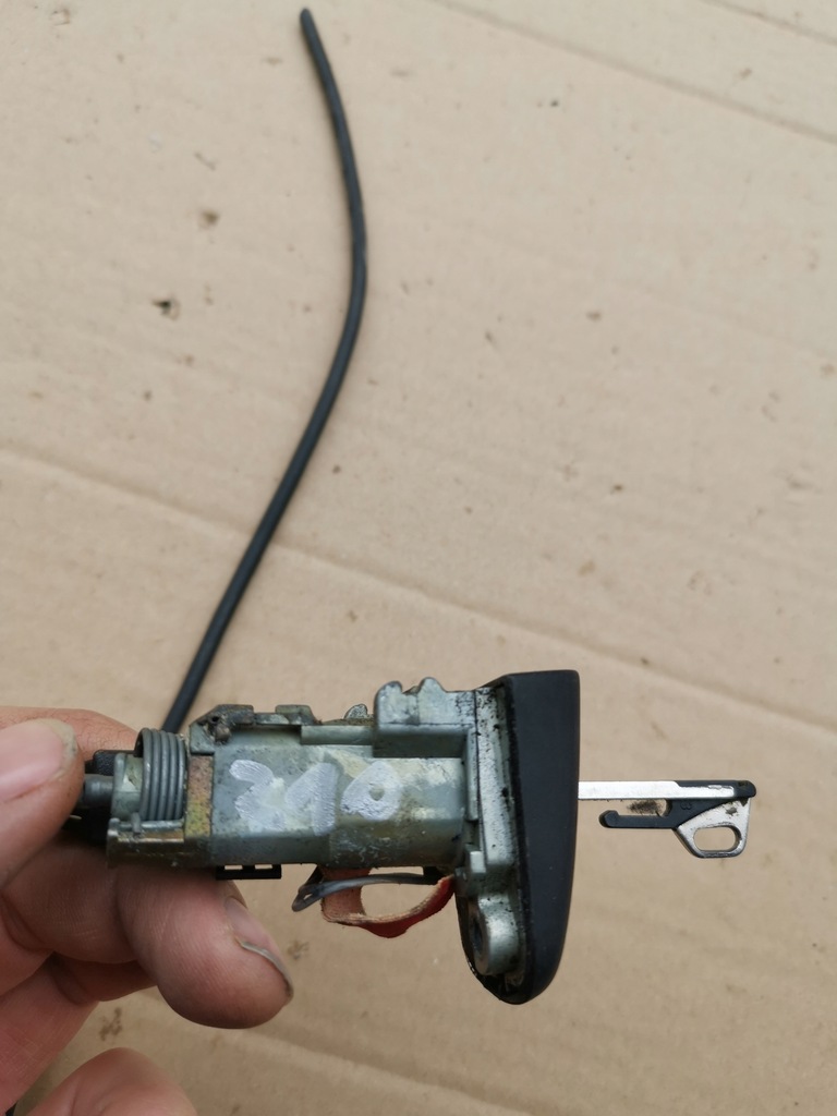 BLOCARE INSERARE CHEIE STÂNGA FATA W210 Product image