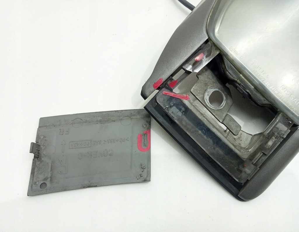 LAMPĂ HALOGEN, ACOPERUL DREAPTĂ, NISSAN X-TRAIL T30 Product image