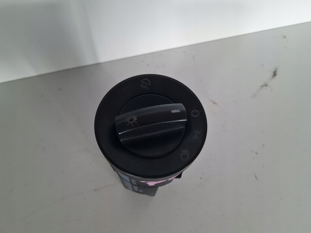 COMUTATOR LUMINA VW PASSAT B5 GOLF 4 BORA POL Product image