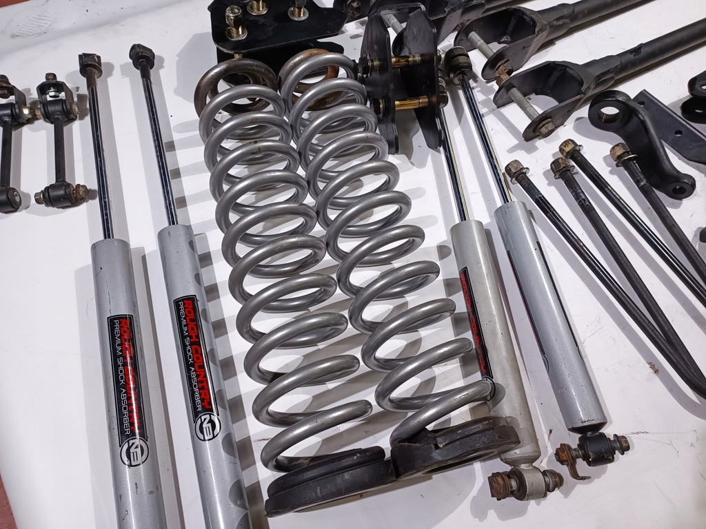 Kit ridicare suspensie Ford F250 F350 2017- Product image