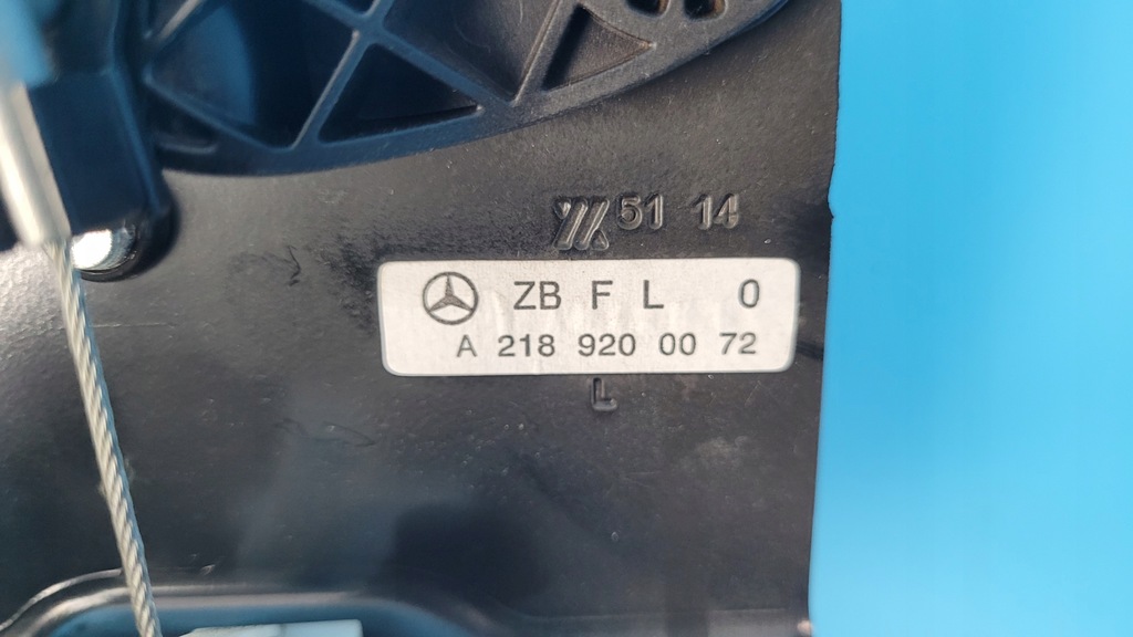 MERCEDES W218 CLS 350 BLOCARE MÂNER BLOCARE MÂNER SCAUN STÂNGA A2189200072 Product image